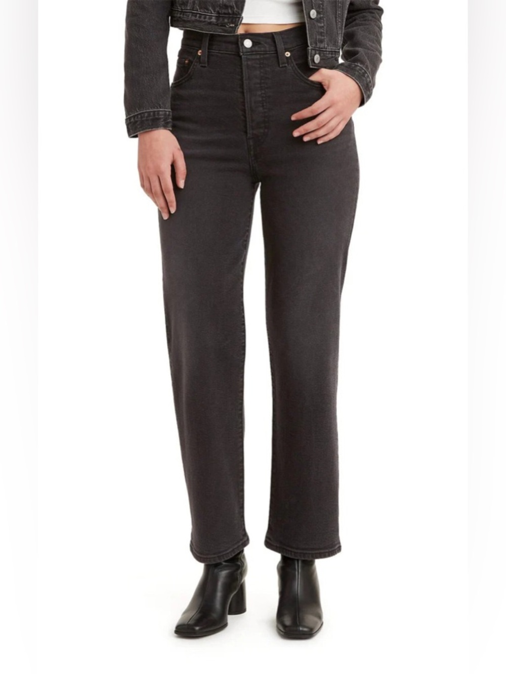 Levi's Ribcage Straight Ankle Jeans